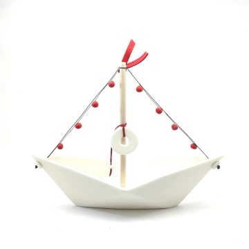 TREIS GRAMMES white boat, Ceramic, 15 x 11 cm / 21,5 x 17 cm