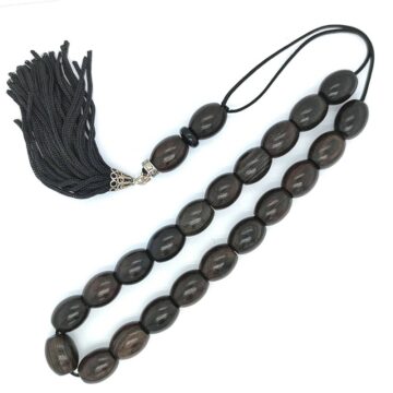 Kombolois  Ebony -21 beads-with tassel