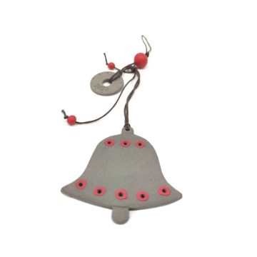 TREIS GRAMMES Ceramic hanging lucky charm bells 2024, grey/red, 8 x 7,5 cm