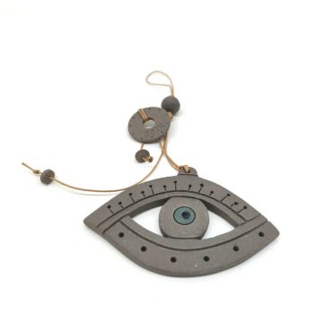TREIS GRAMMES Ceramic hanging lucky charm eye 2024, grey, 10,5 x 7,5 cm
