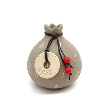 TREIS GRAMMES Christmas pomegranate small 2025, ceramic, beige, 7,5 x 8 cm