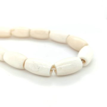 Kombolois camel bone white (19 beads)
