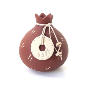 TREIS GRAMMES Christmas pomegranate small 2025, ceramic, terracotta, 7,5 x 8 cm