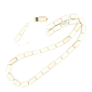 Kombolois camel bone white, 33 beads