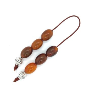 Begleri with oval horn, brown, 6 beads