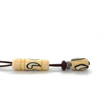 Kombolois painted camel bone, white, 21 beads